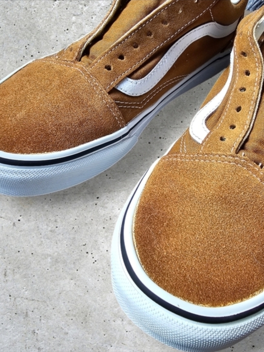Vans Old Skool Suede Canvas Sneakers | US Men 7 / US Women 8.5 - Picture 9 of 13